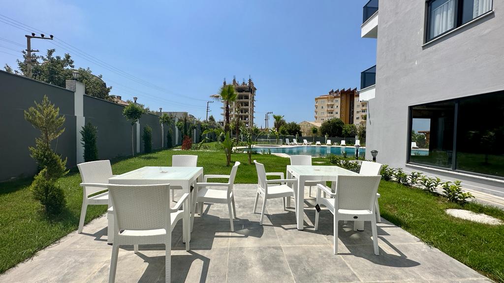 Image of 2+1 apartment with sea and mountain views in Avsallar
